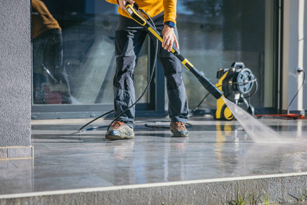 Pressure Washing Contractors in Lake Wildwood, CA